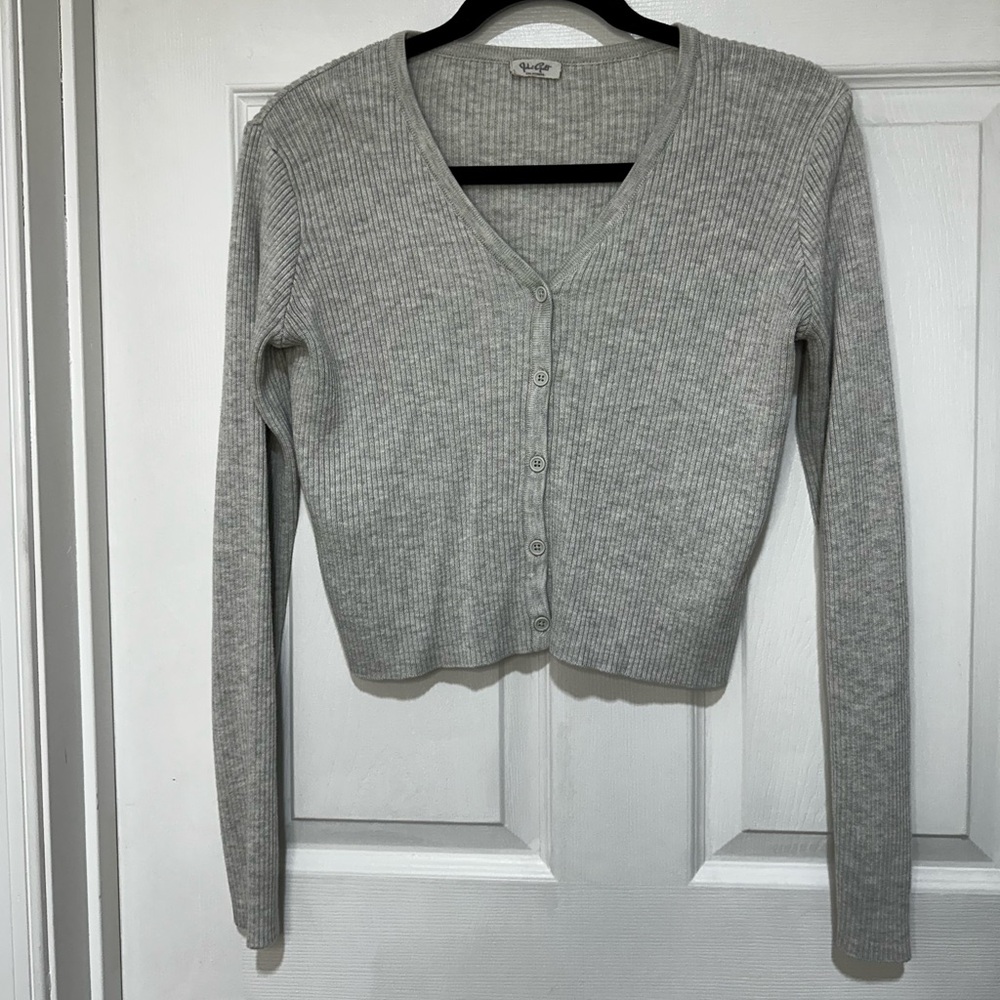 Jen's Pirate Booty Light Gray Ribbed Top